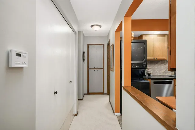 $175,000 | 12600 Parkwood Drive, Unit 307, Burnsville, MN 55337