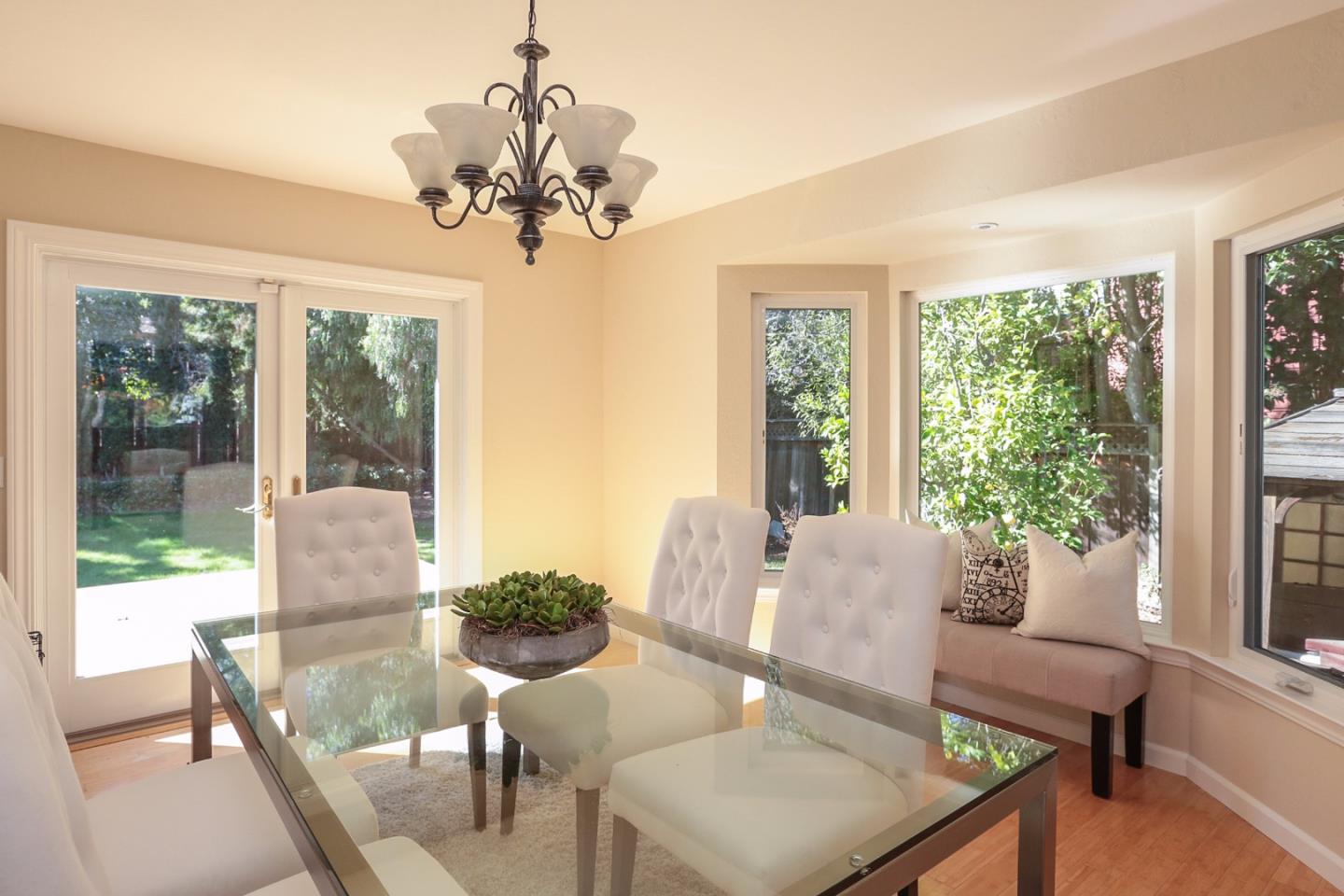 1000 Border Road Los Altos, CA 94024 - Photo 7 of 45 Gallery Image 7