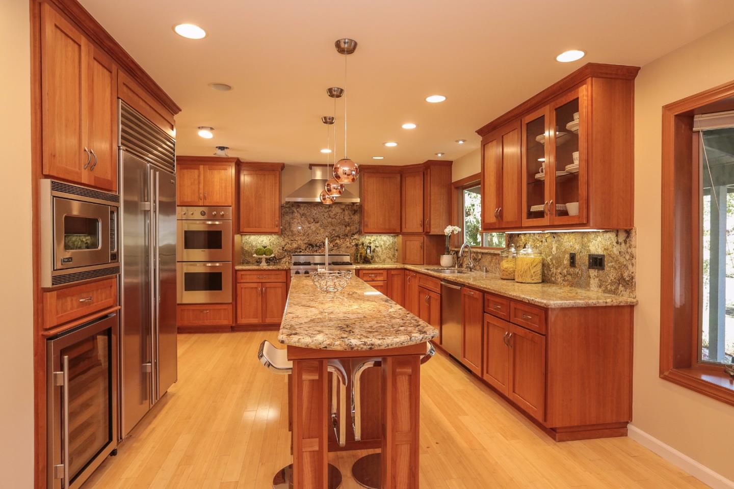 1000 Border Road Los Altos, CA 94024 - Photo 8 of 45 Gallery Image 8