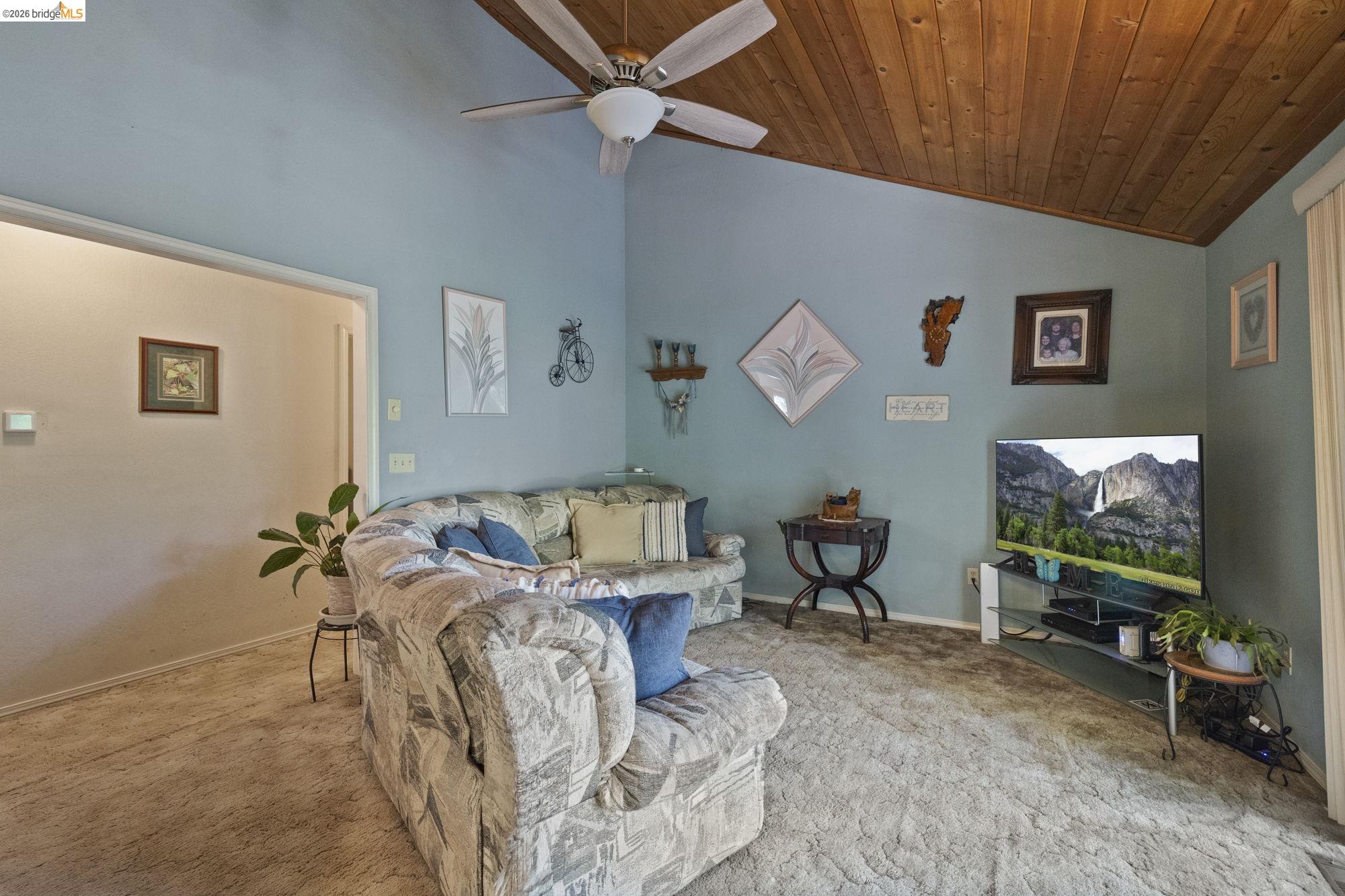24043 Hitching Post Road Sonora, CA 95370 - Photo 14 of 33