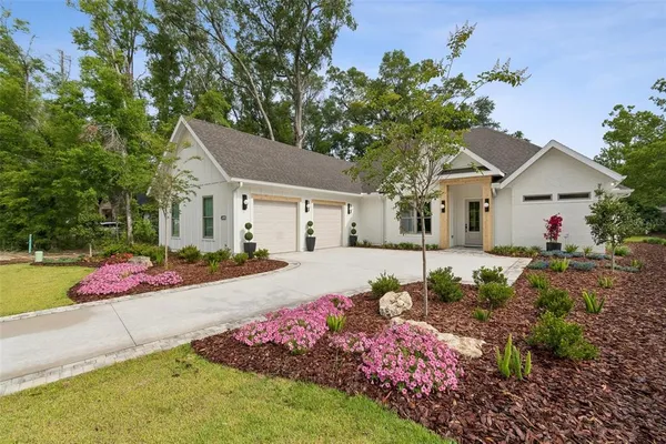 $799,900 | 14098 Southwest 7th Place, Newberry, FL 32669