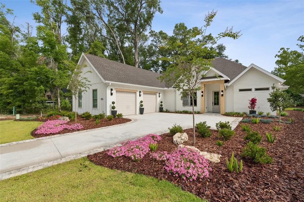 14098 Southwest 7th Place Newberry, FL 32669 - Photo 1 of 35