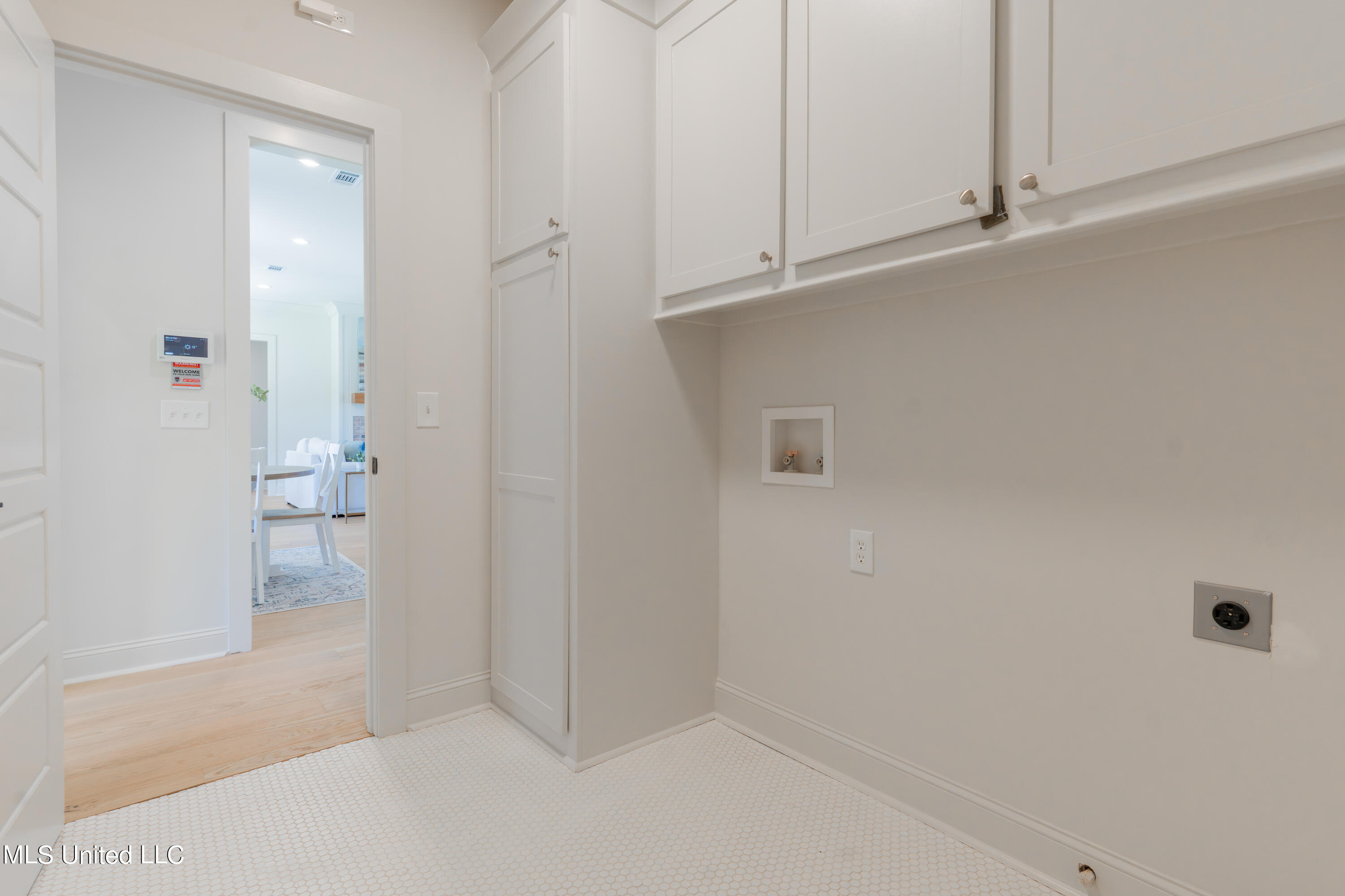122 Trace Pointe Place Clinton, MS 39056 - Photo 46 of 85 58-LaundryRoom