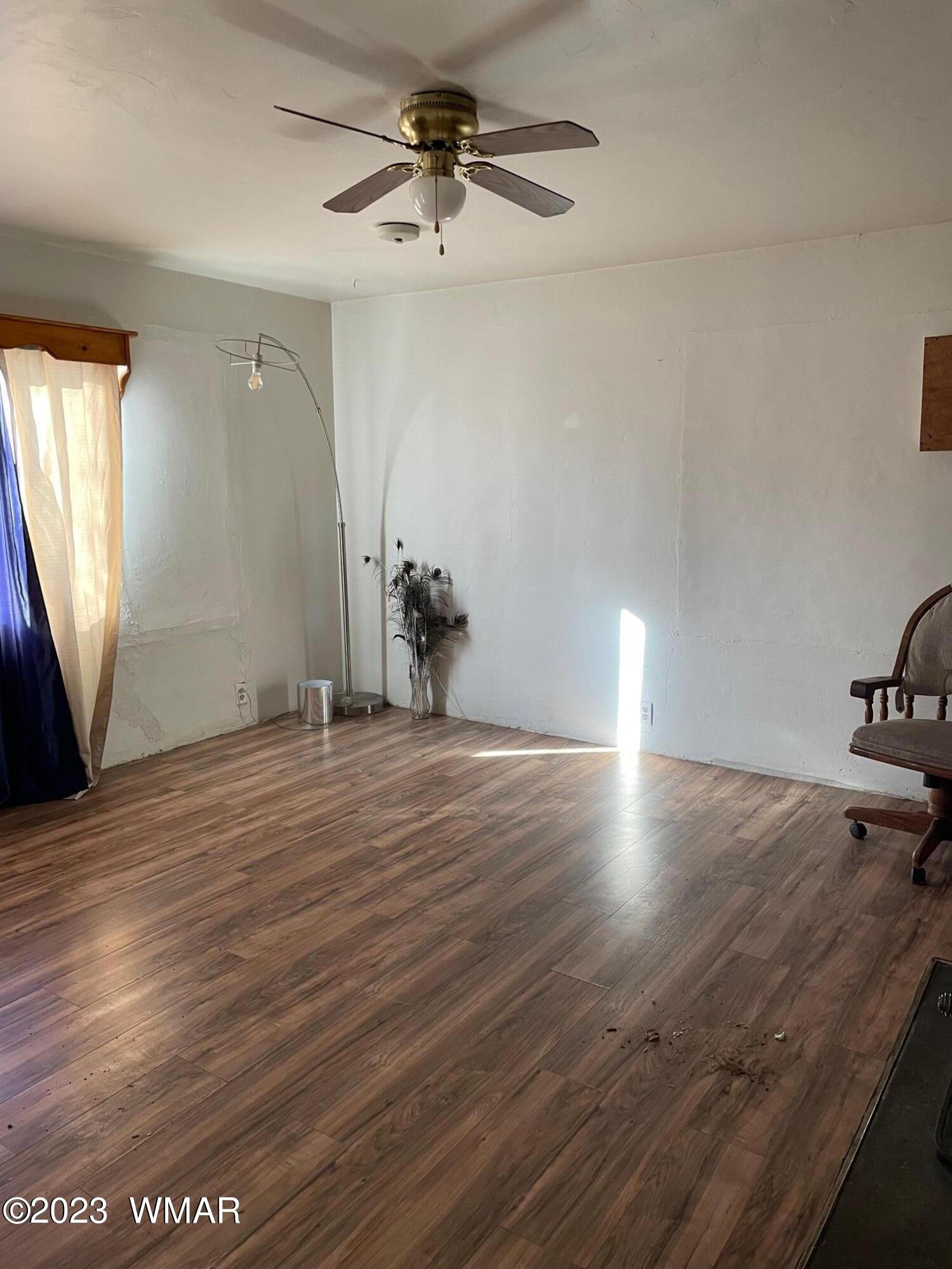 43 North B Street Springerville, AZ 85938 - Photo 16 of 54