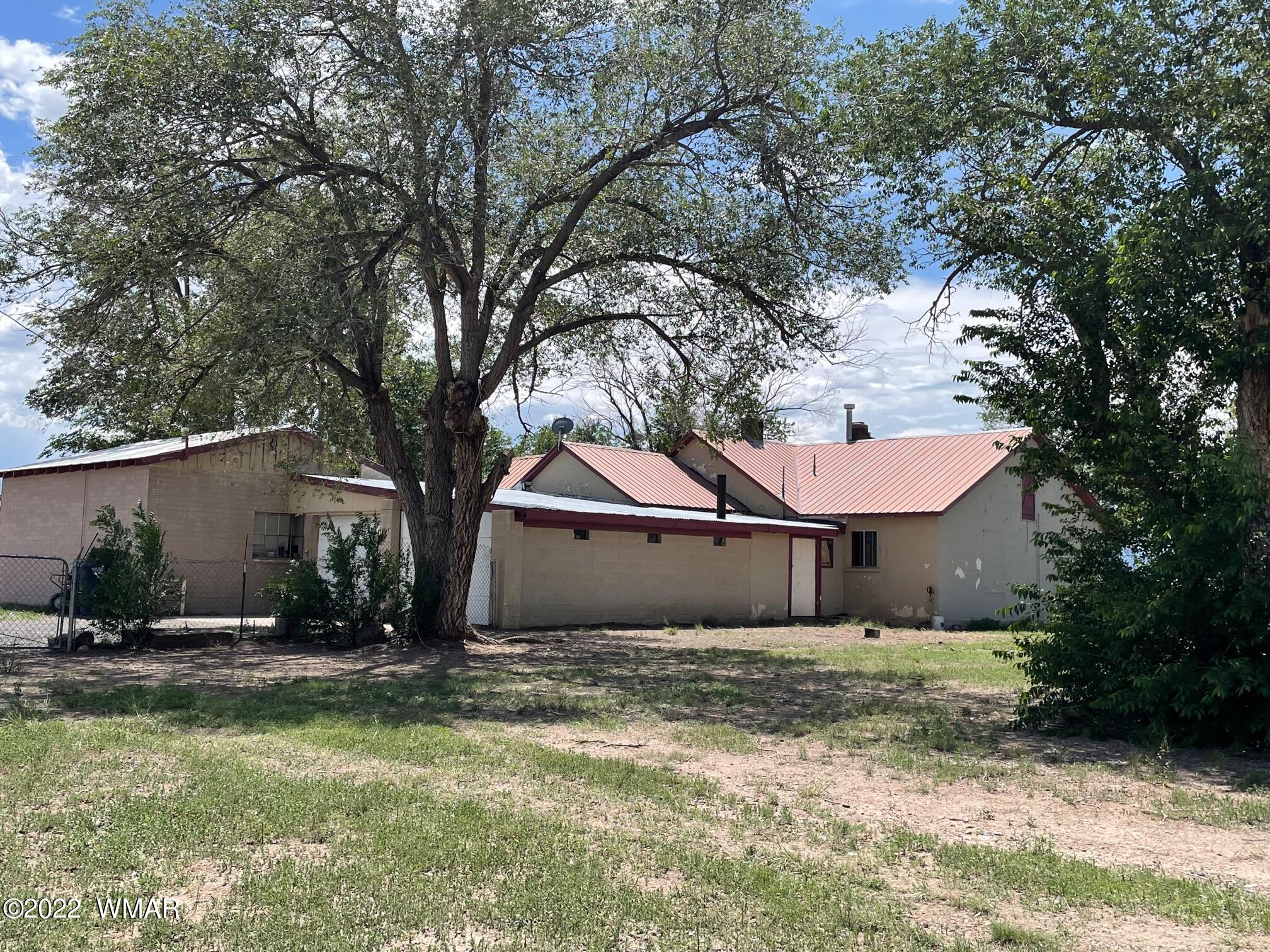 43 North B Street Springerville, AZ 85938 - Photo 2 of 54