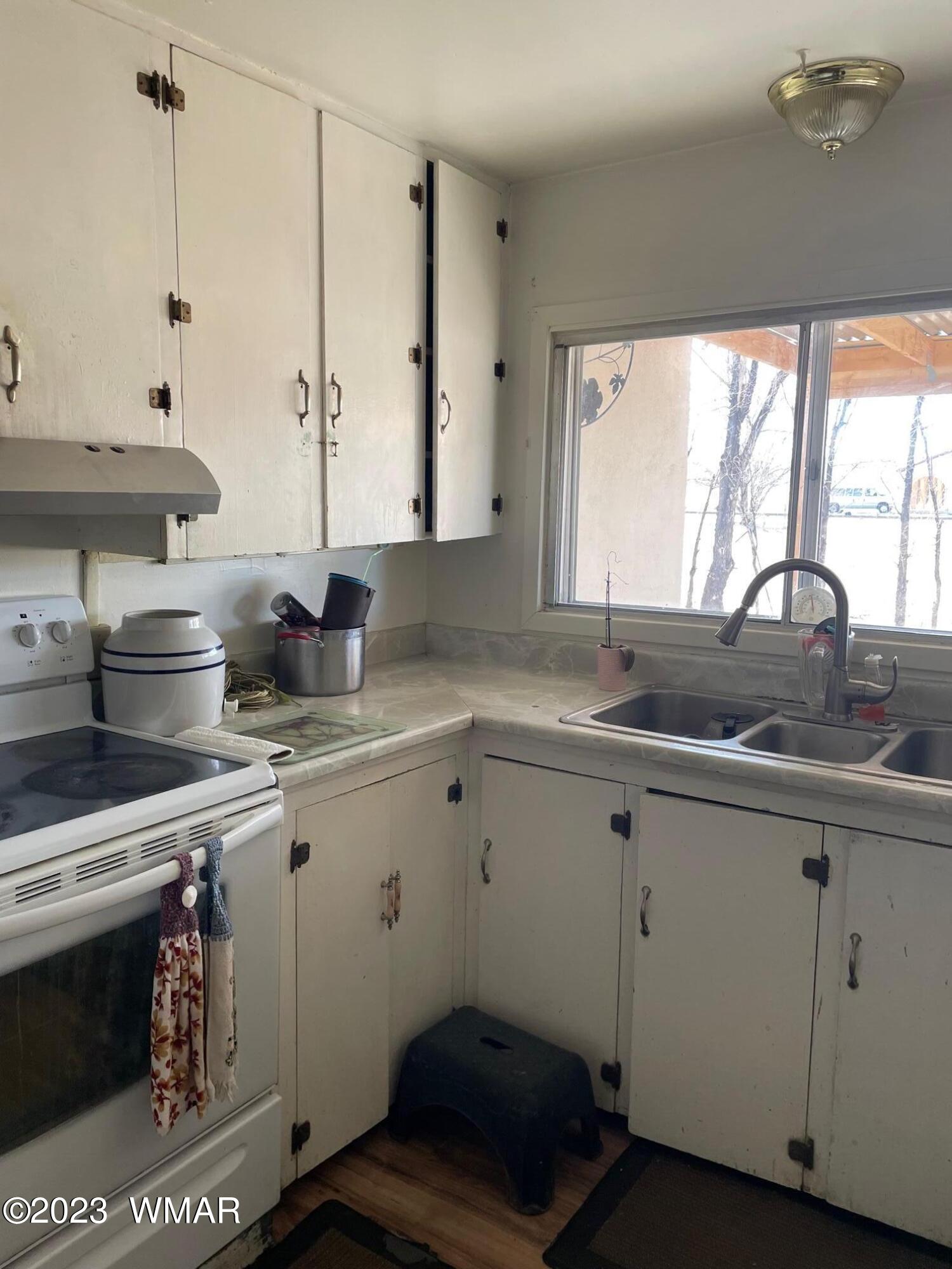 43 North B Street Springerville, AZ 85938 - Photo 21 of 54