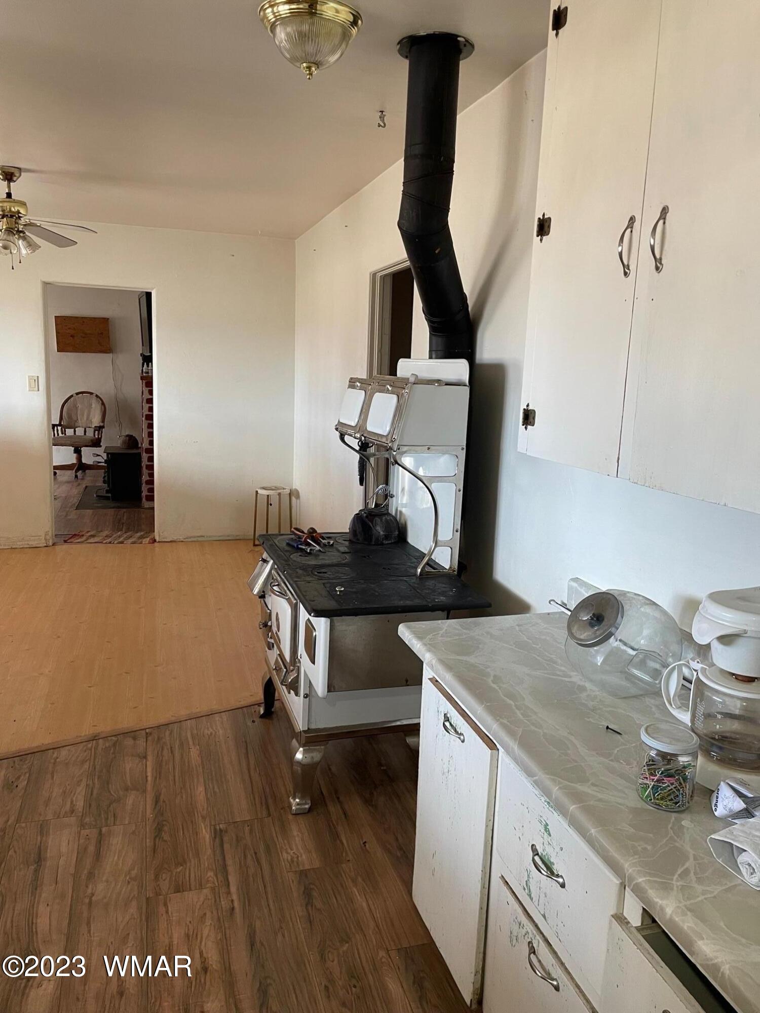 43 North B Street Springerville, AZ 85938 - Photo 22 of 54