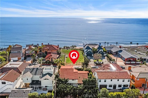 $2,995,000 | 34866 Doheny Place, Dana Point, CA 92624