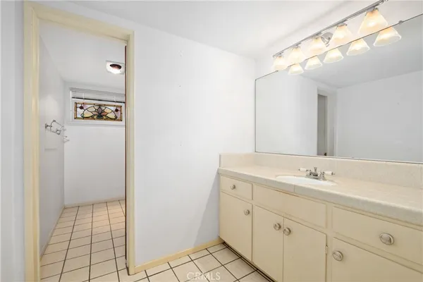 $2,995,000 | 34866 Doheny Place, Dana Point, CA 92624