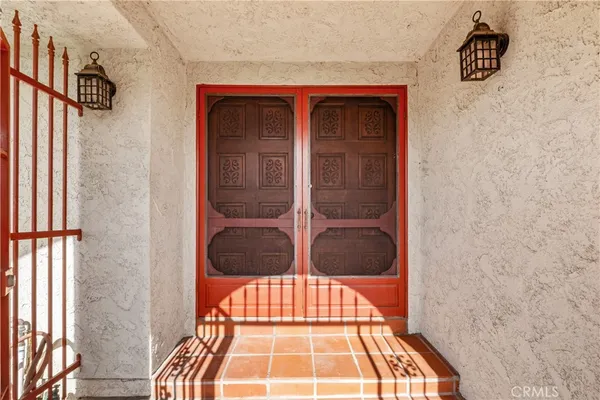 $2,995,000 | 34866 Doheny Place, Dana Point, CA 92624