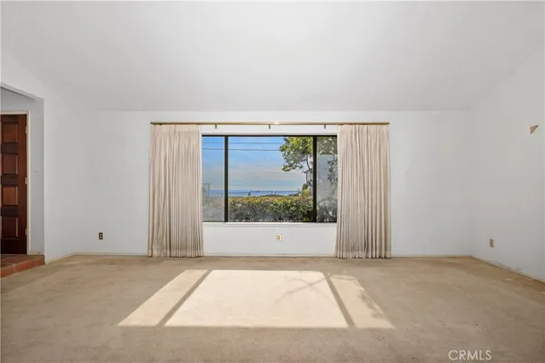$2,995,000 | 34866 Doheny Place, Dana Point, CA 92624