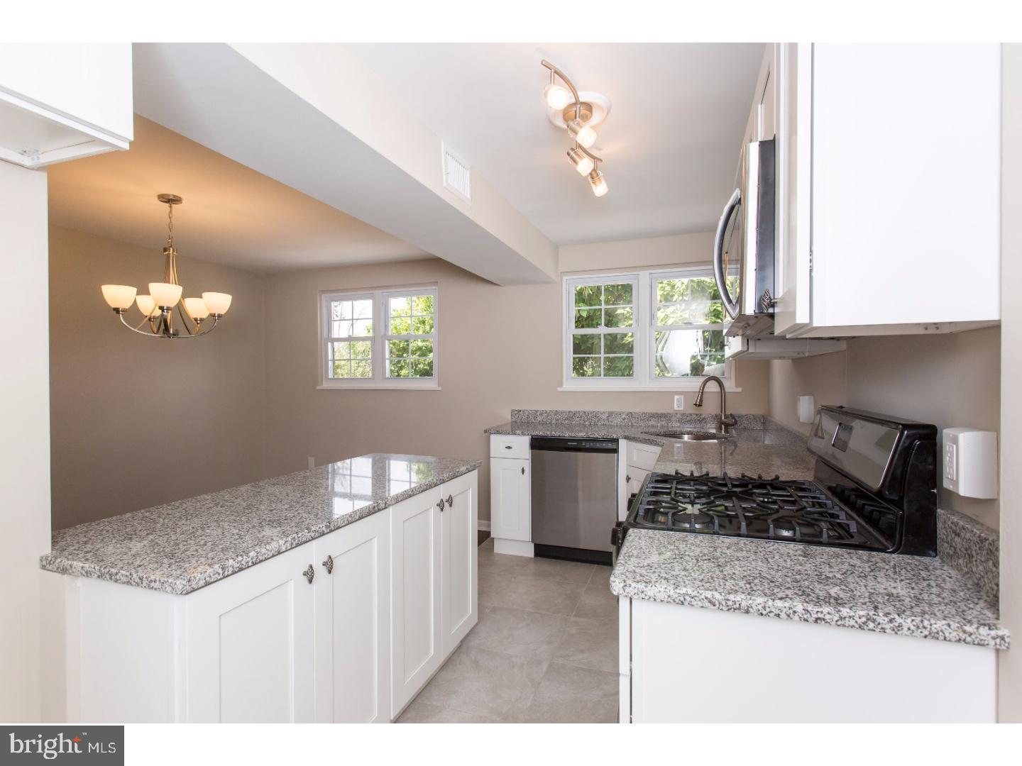 774 Bennington Road Folcroft, PA 19032 - Photo 6 of 20
