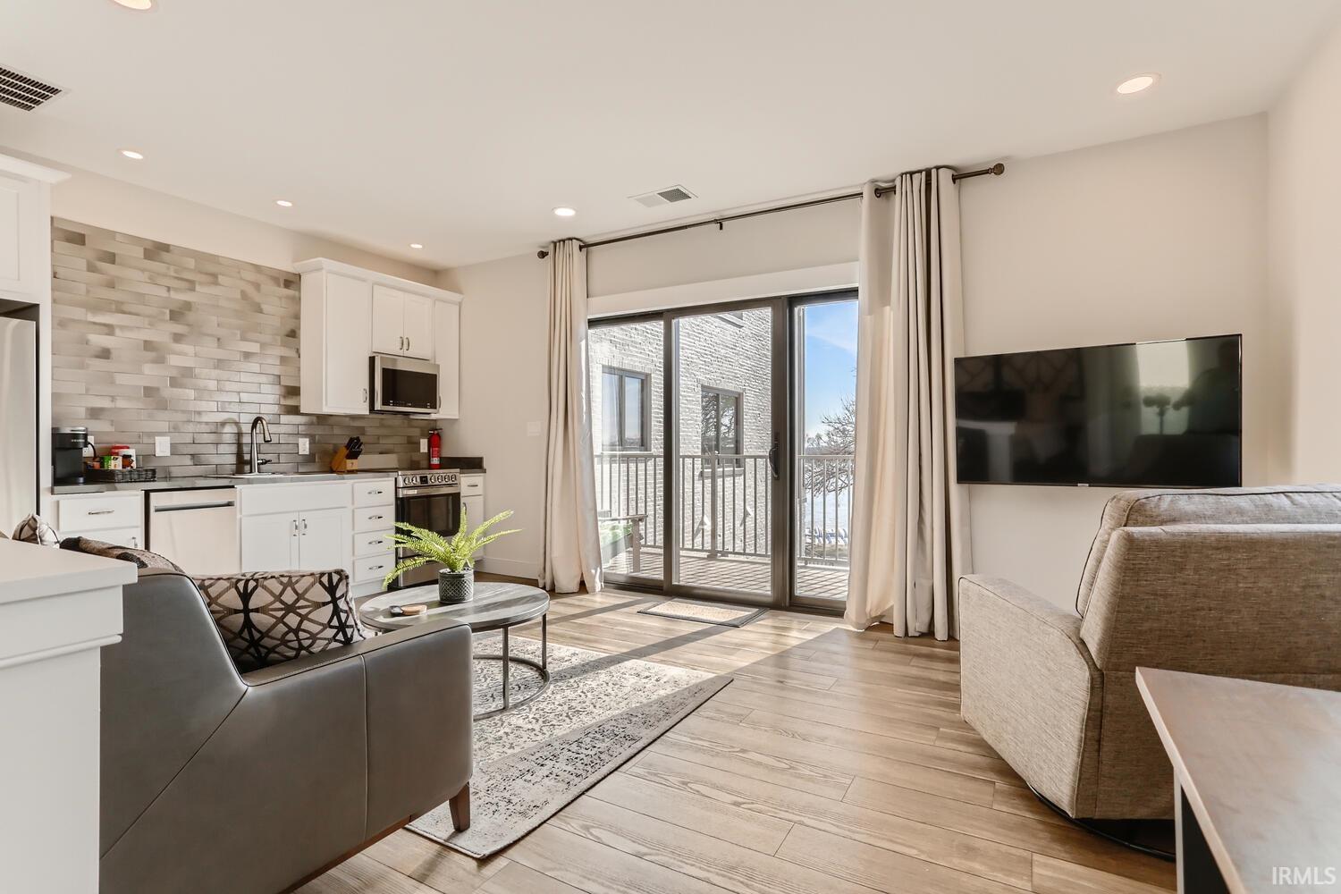 110 West Water Street, Unit STUDIO Newburgh, IN 47630 - Photo 7 of 13