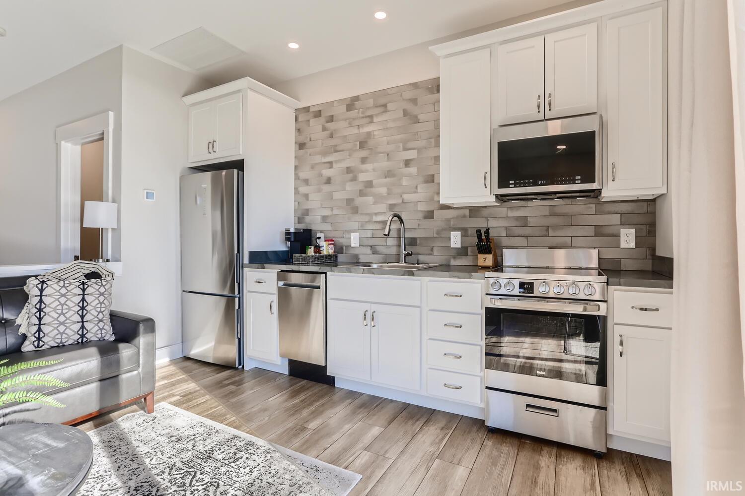 110 West Water Street, Unit STUDIO Newburgh, IN 47630 - Photo 10 of 13