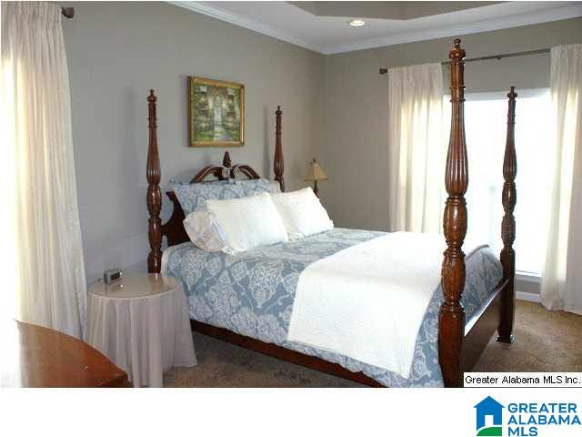 140 Silverleaf Drive Pelham, AL 35124 - Photo 16 of 32