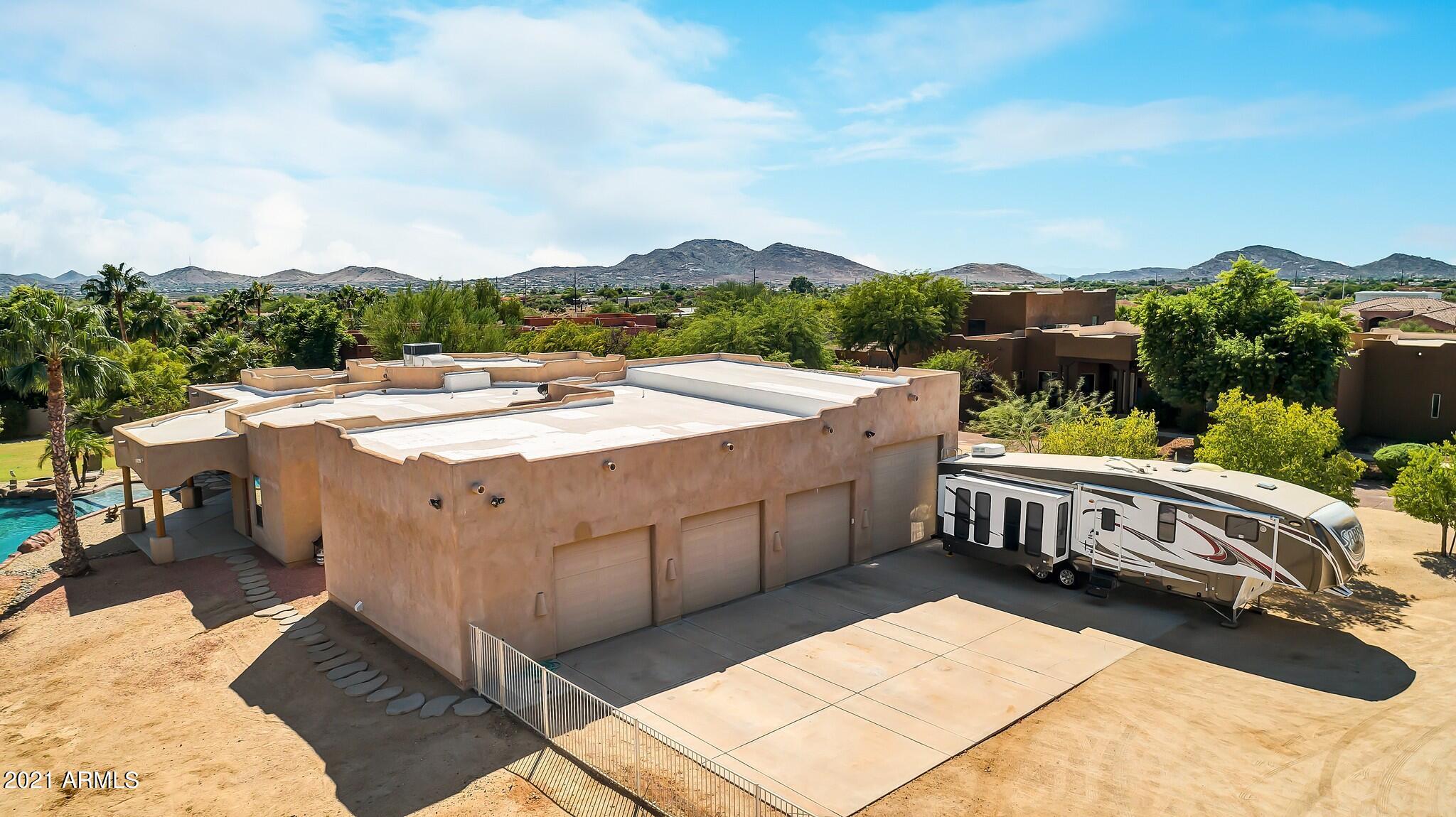 21 East Tanya Road Phoenix, AZ 85086 - Photo 1 of 57 07-Tanya (2)