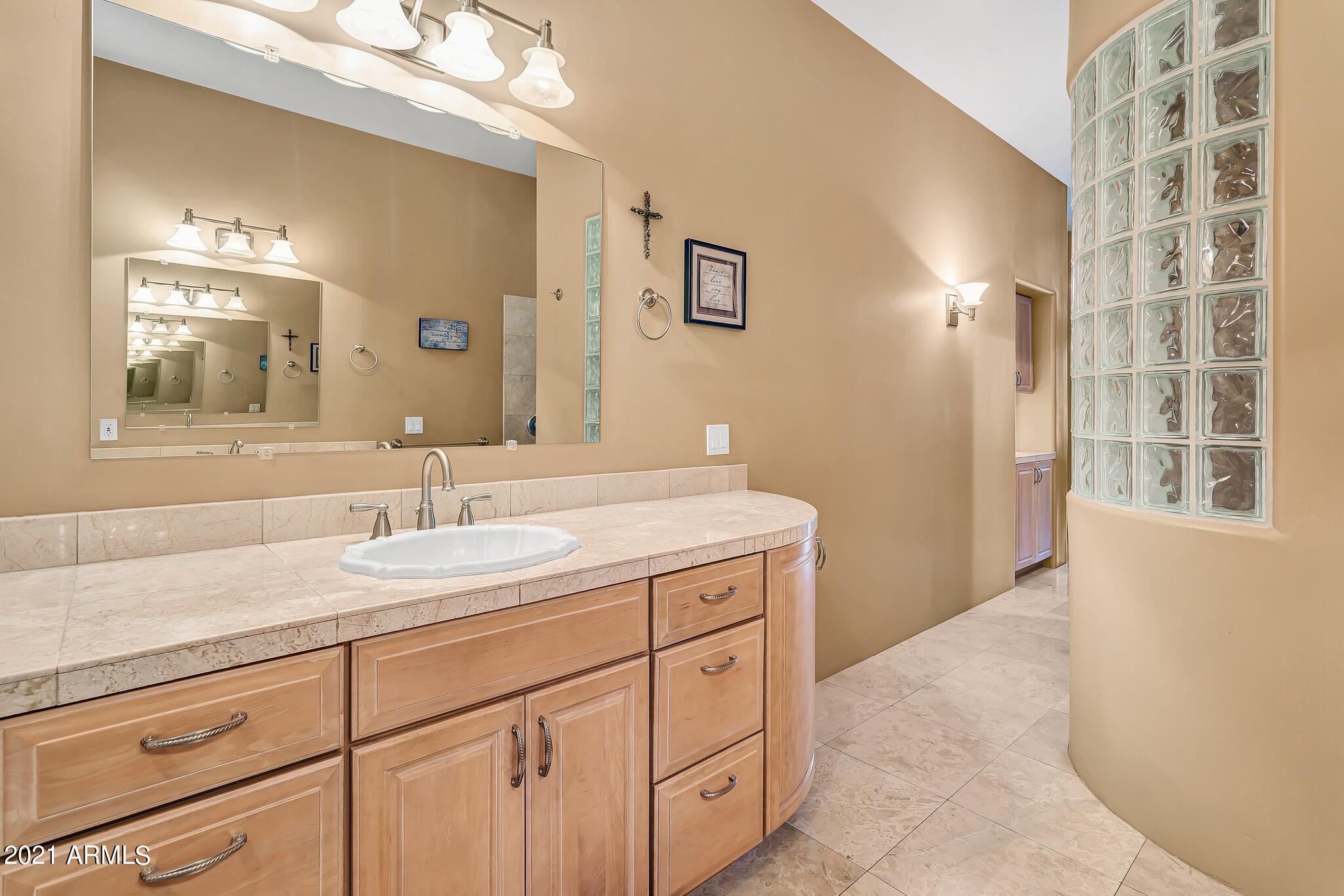 21 East Tanya Road Phoenix, AZ 85086 - Photo 28 of 57 34-Tanya