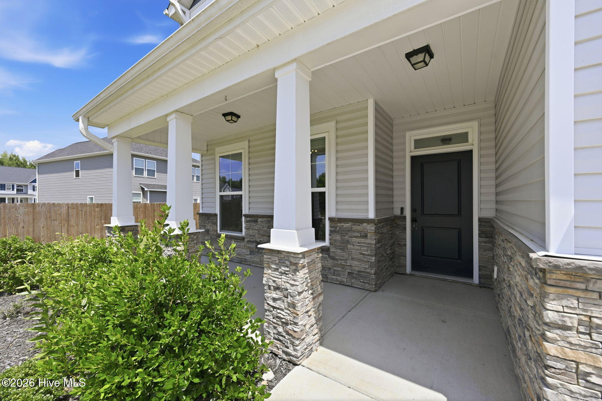 903 Courthouse Crossing Jacksonville, NC 28546 - Photo 7 of 52
