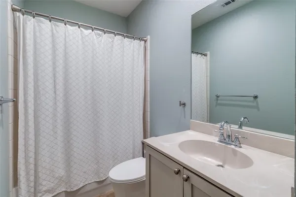 $2,950 | 4830 Cedar Springs Road, Unit 11, Dallas, TX 75219