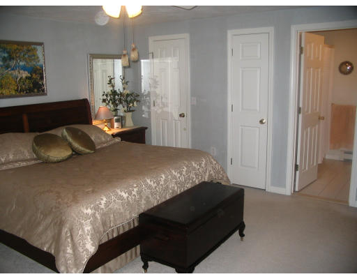 6 Old Farm Road Oxford, MA 01540 - Photo 9 of 24 Gallery Image 9