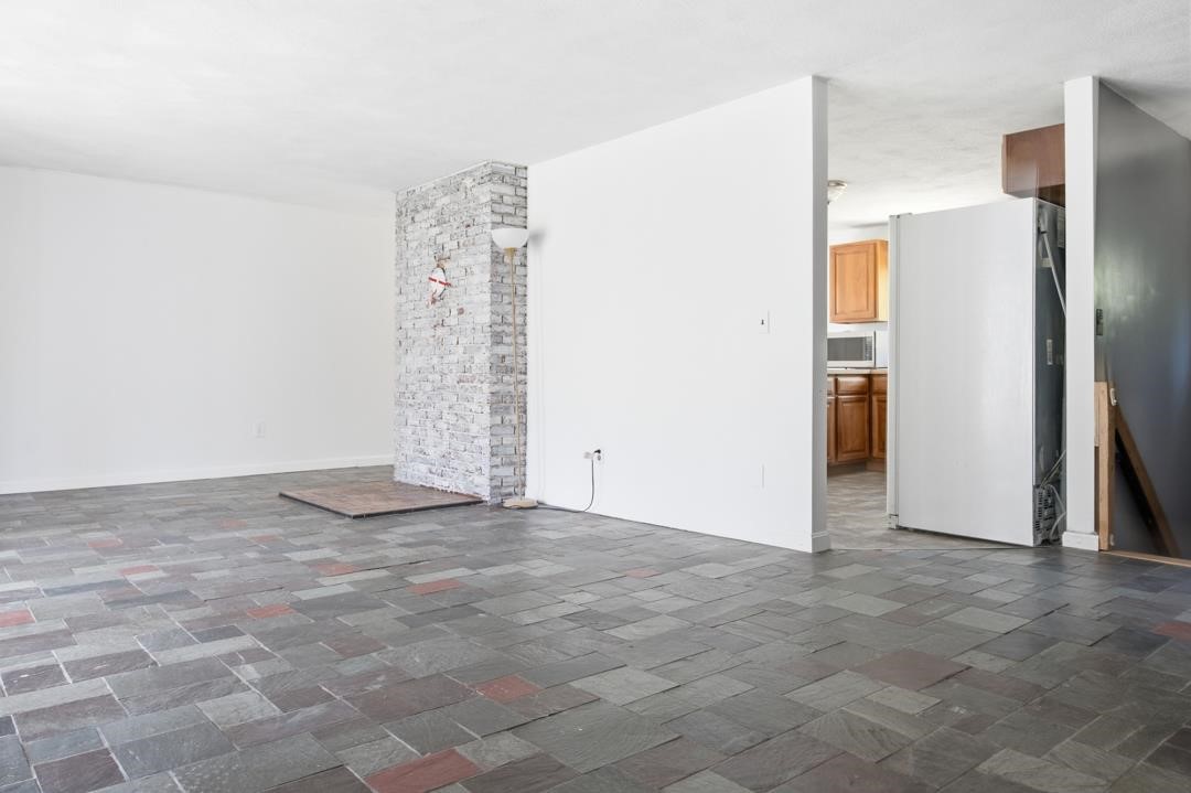 189 Woody Hill Road Hopkinton, RI 02832 - Photo 12 of 23