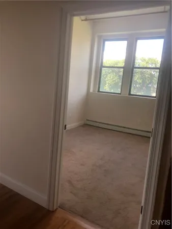 $1,850 | 617 Hiawatha Boulevard, Unit 6, Syracuse, NY 13208