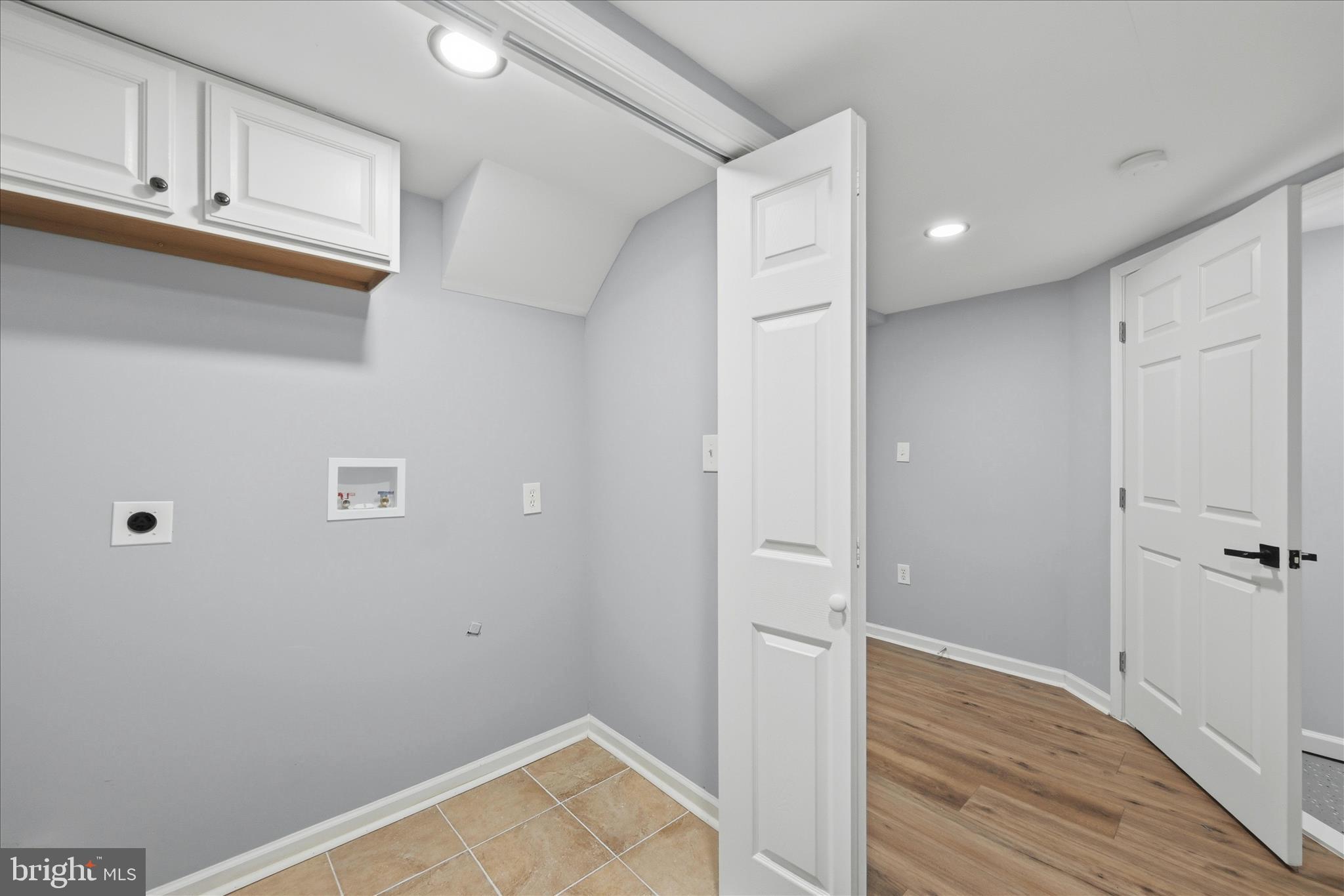 2639 Logmill Road Haymarket, VA 20169 - Photo 59 of 86 Laundry Area