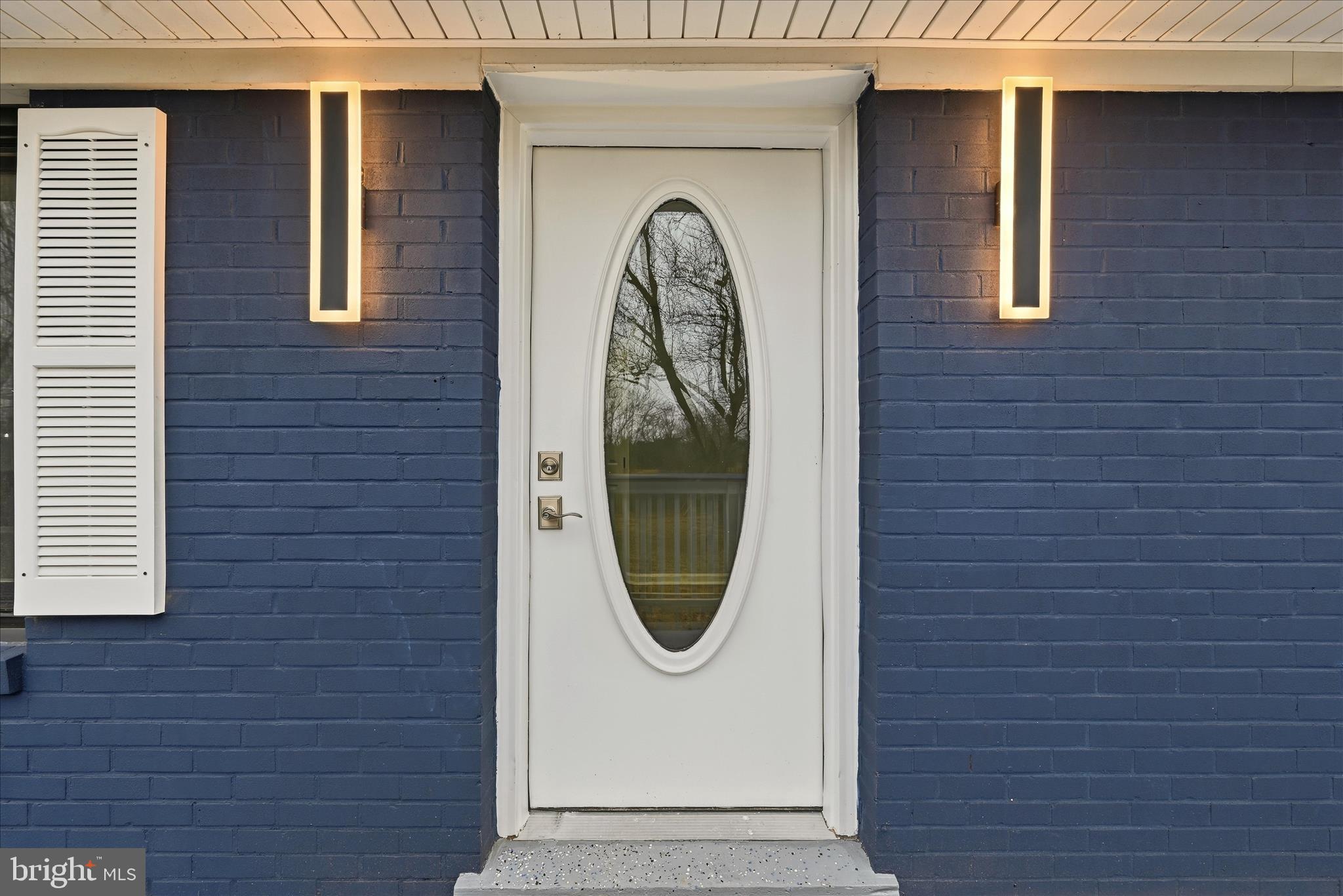 2639 Logmill Road Haymarket, VA 20169 - Photo 8 of 86 Front Door