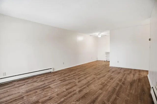 $103,000 | 2800 Hamline Avenue North, Unit 317, Roseville, MN 55113