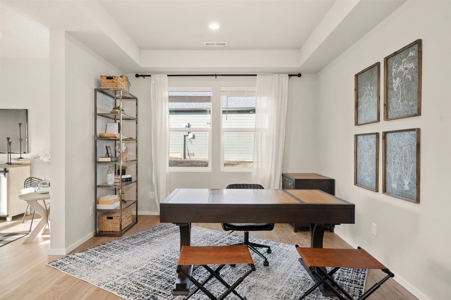 3531 South Blake Lane Spokane, WA 99206 - Photo 3 of 28