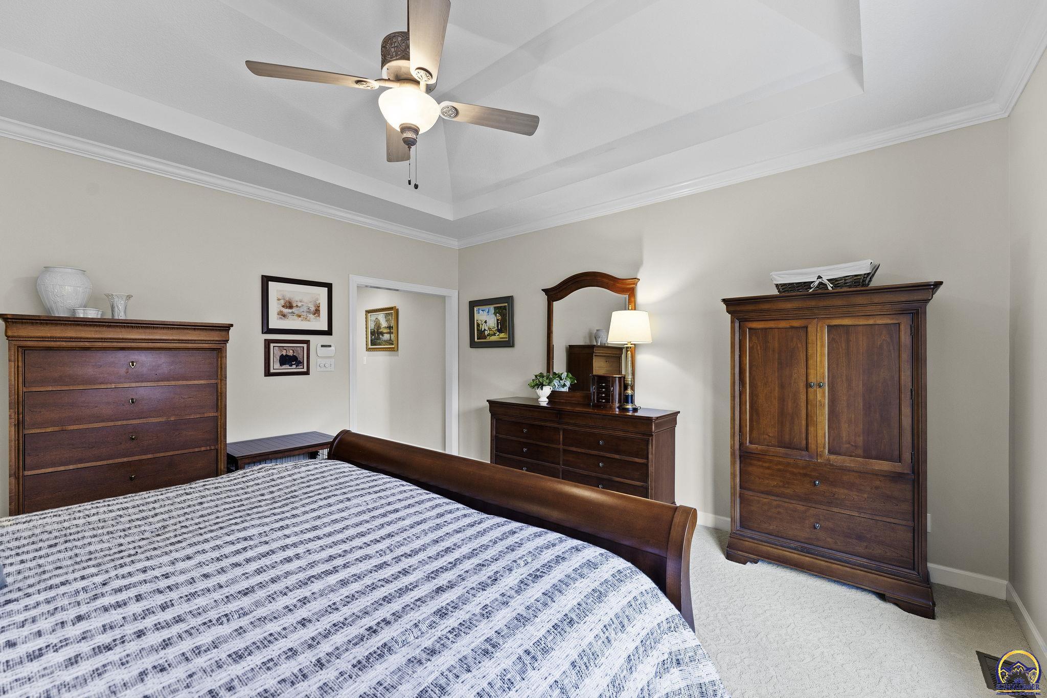 3916 Southwest Clarion Place Topeka, KS 66610 - Photo 40 of 96