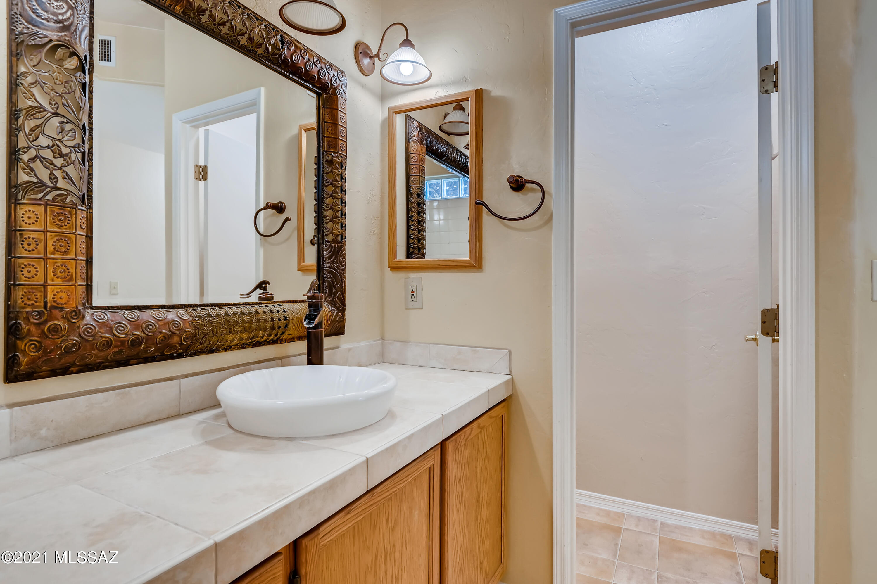4346 East Kleindale Road Tucson, AZ 85712 - Photo 19 of 32