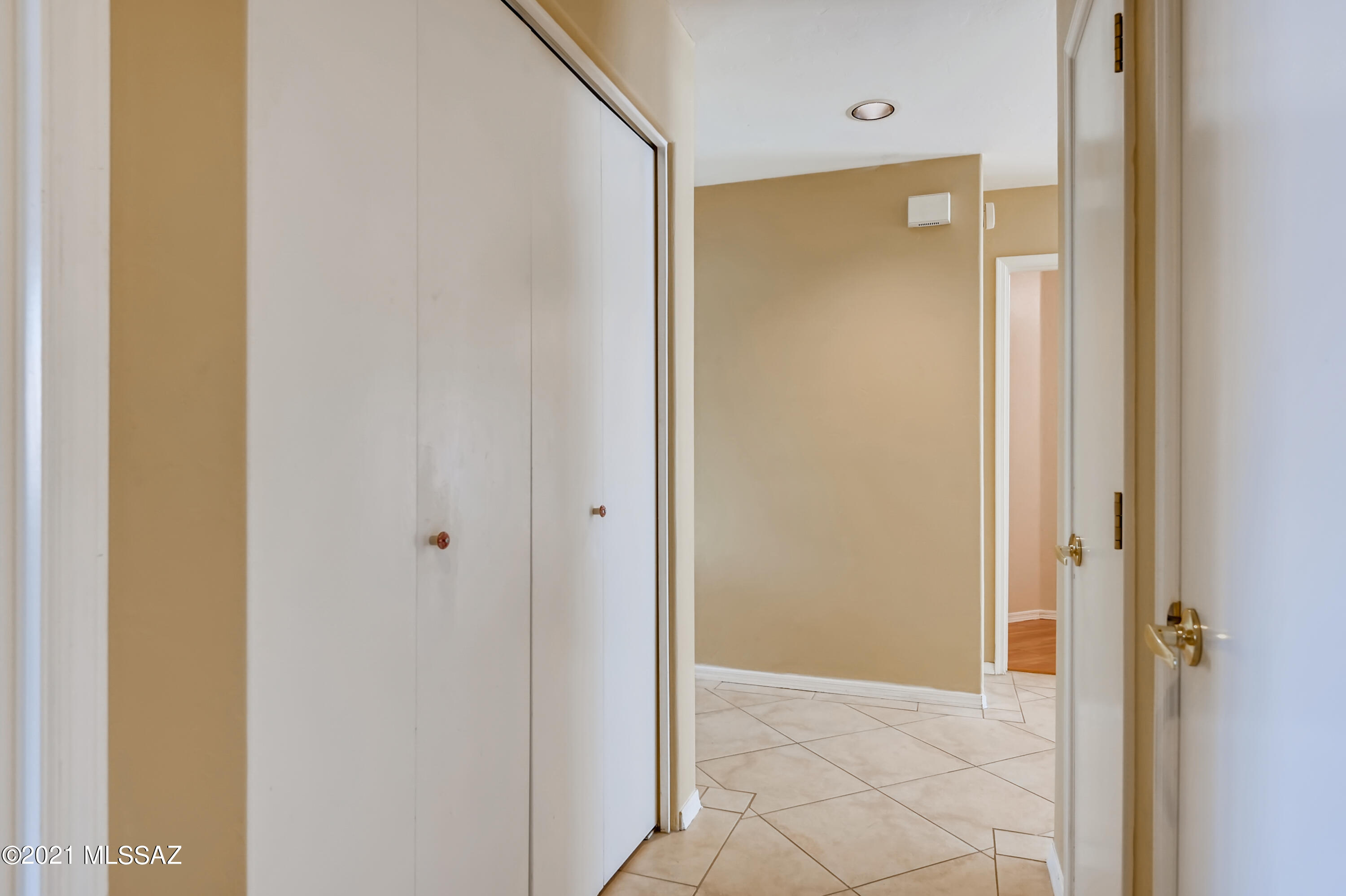 4346 East Kleindale Road Tucson, AZ 85712 - Photo 27 of 32