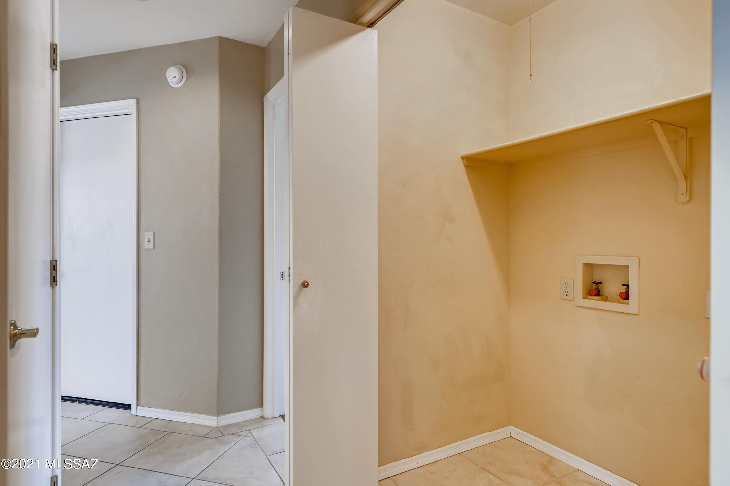 4346 East Kleindale Road Tucson, AZ 85712 - Photo 28 of 32