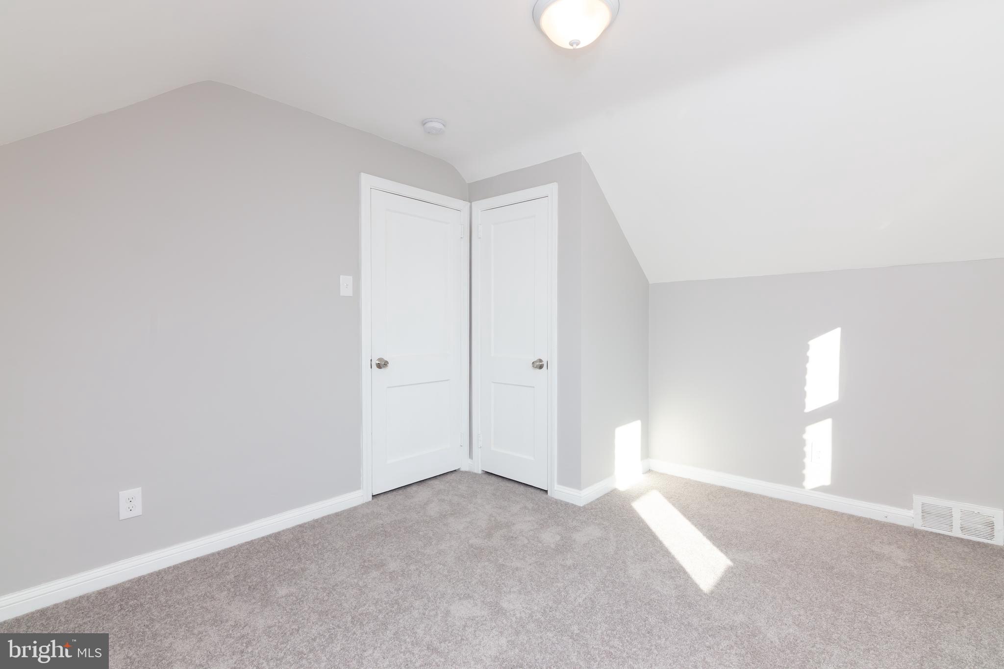 513 Lawrence Road Havertown, PA 19083 - Photo 28 of 49