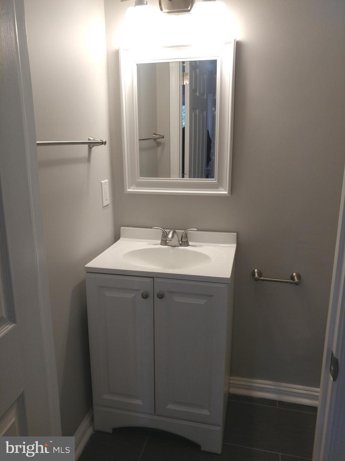 513 Lawrence Road Havertown, PA 19083 - Photo 33 of 49