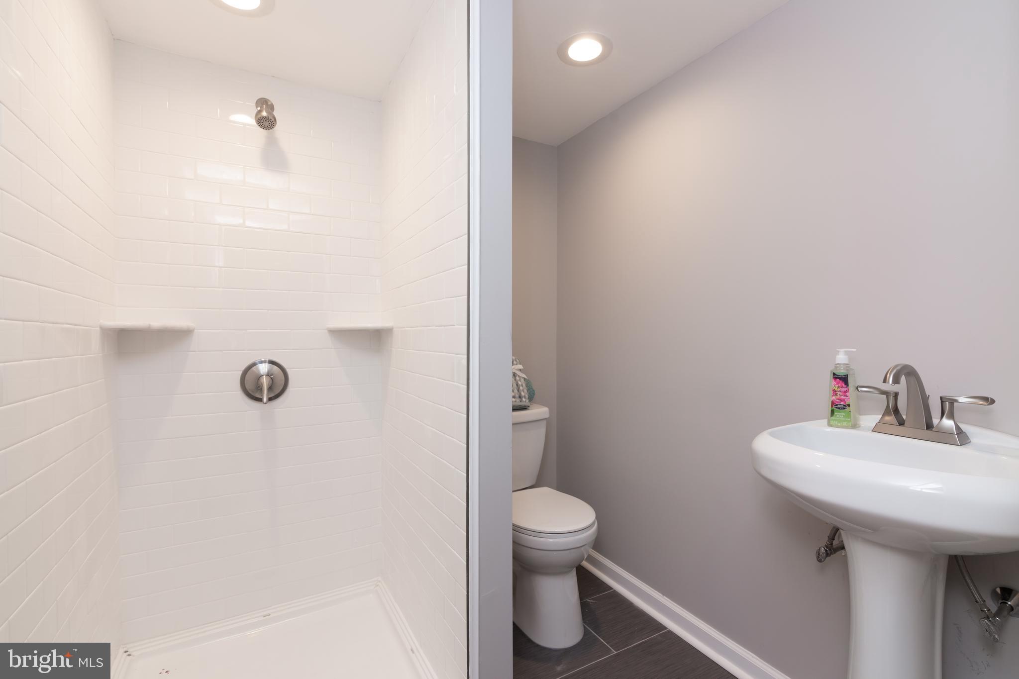 513 Lawrence Road Havertown, PA 19083 - Photo 39 of 49