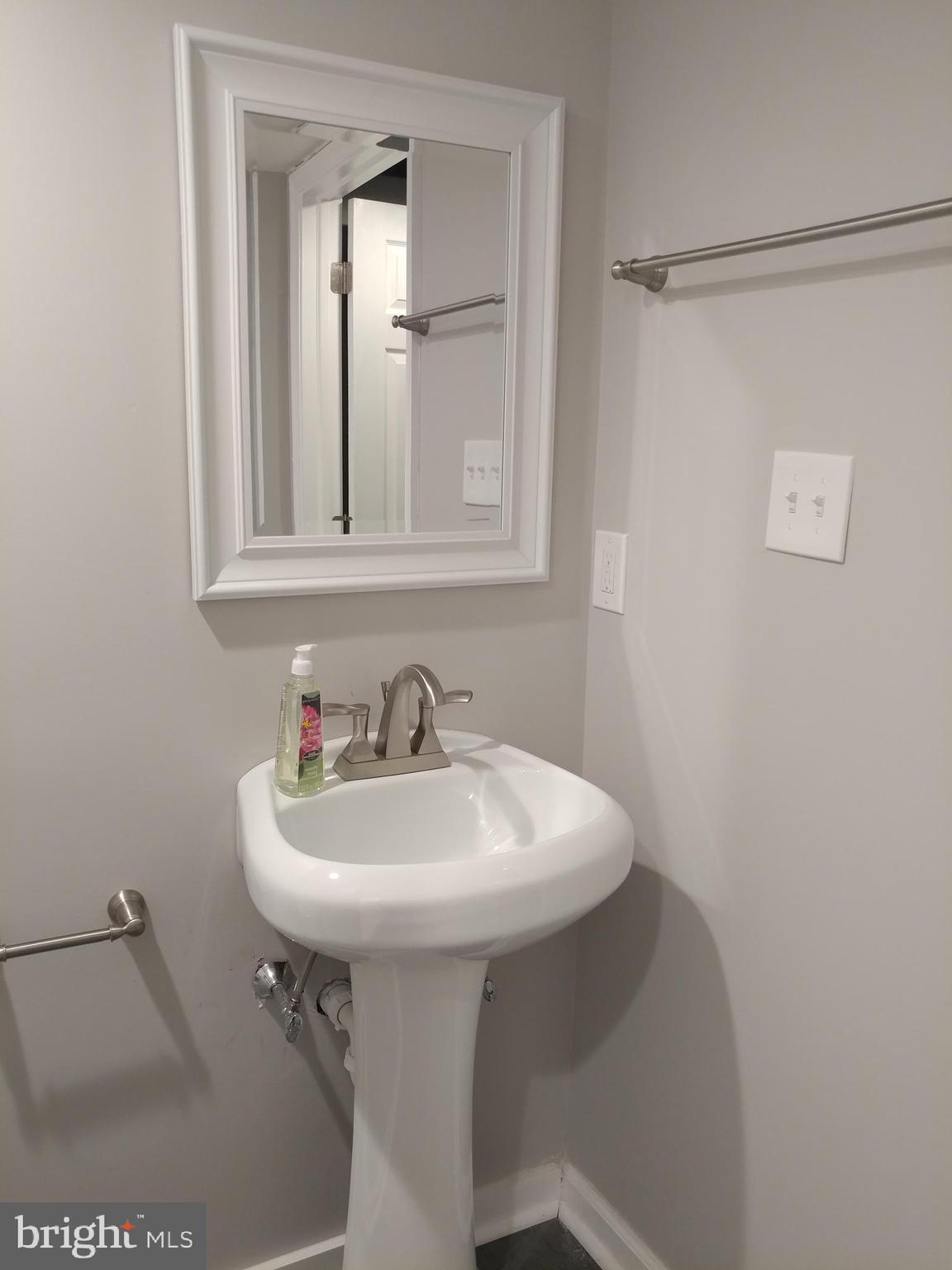 513 Lawrence Road Havertown, PA 19083 - Photo 41 of 49