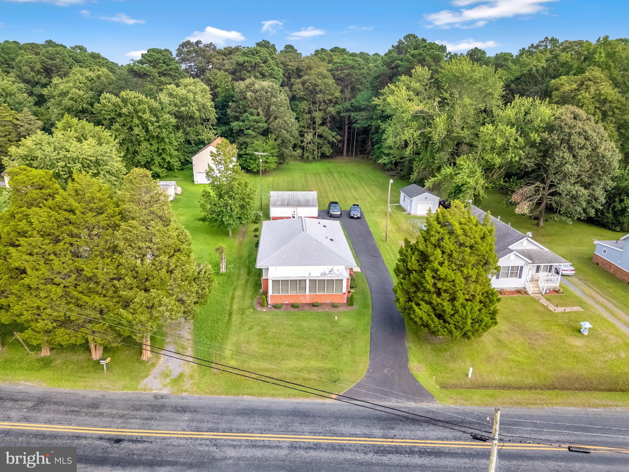6827 Bellevue Road Royal Oak, MD 21662 - Photo 23 of 32 a view of a yard with plants