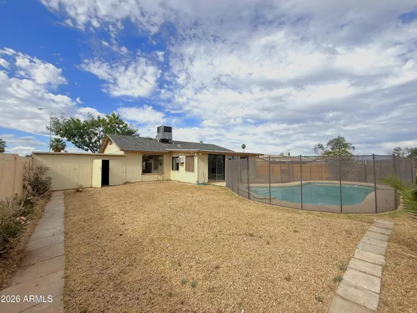 $369,900 | 945 West Gemini Drive, Tempe, AZ 85283