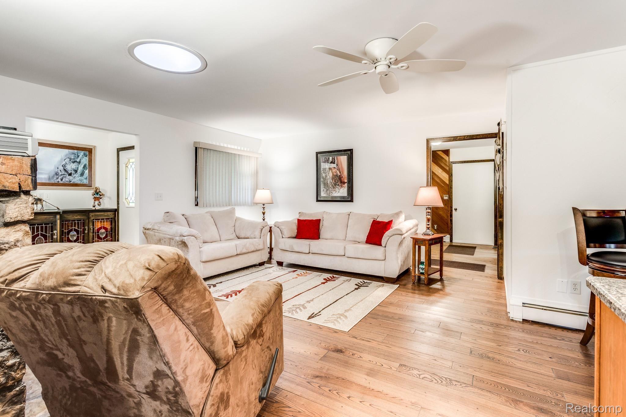4854 Rabidue Road North Street, MI 48049 - Photo 5 of 55 4854 Rabidue Rd (39 of 55).jpg