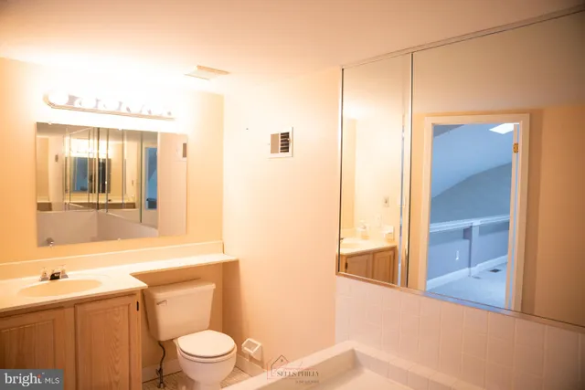 $295,000 | 27 Bonnie Gellman Court, Unit B27, Philadelphia, PA 19114