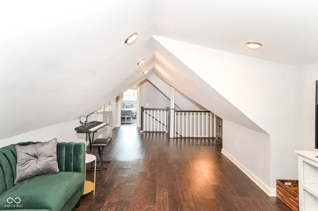 $349,900 | 519 Lincoln Street, Indianapolis, IN 46203