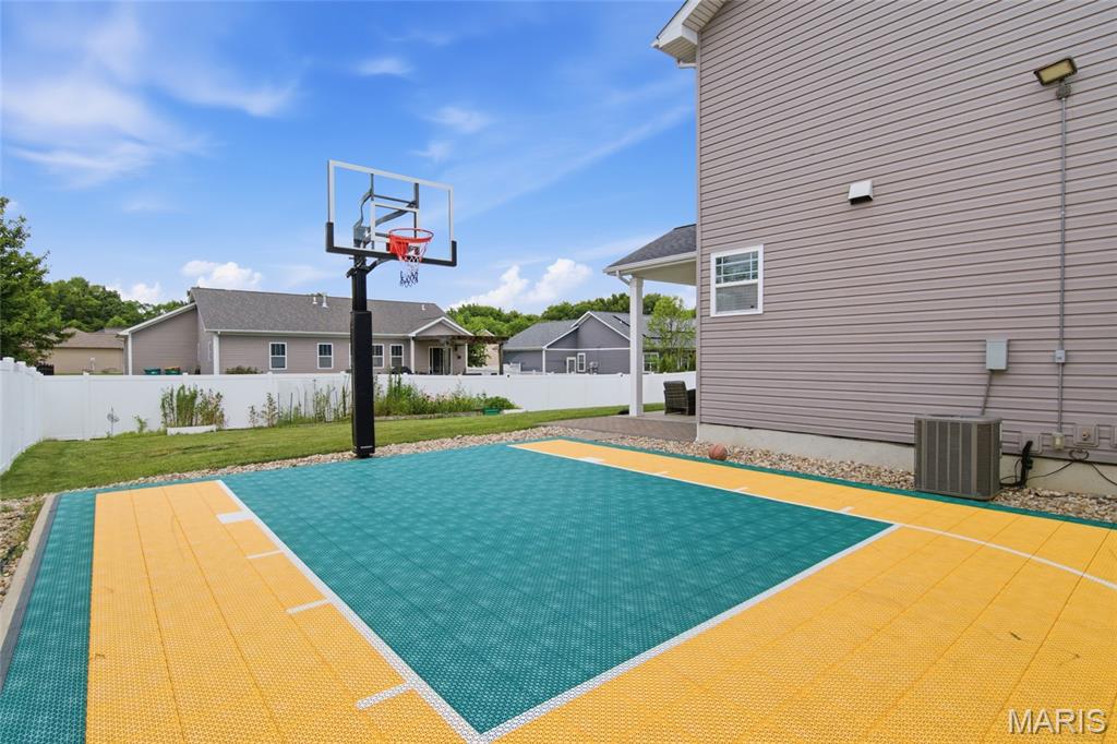 728 Longfellow Drive O'Fallon, IL 62269 - Photo 42 of 51