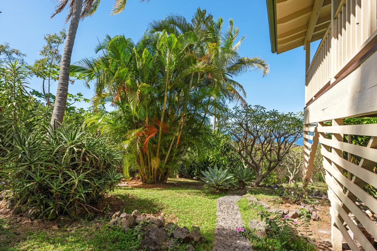 87-3219 Boki Road Captain Cook, HI 96704 - Photo 24 of 30 Gallery Image 24