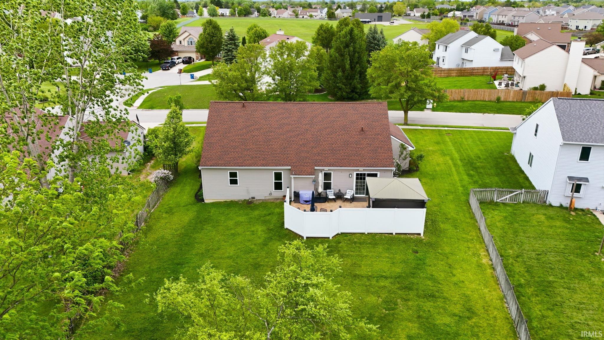 14523 Firethorne Path Fort Wayne, IN 46814 - Photo 38 of 41