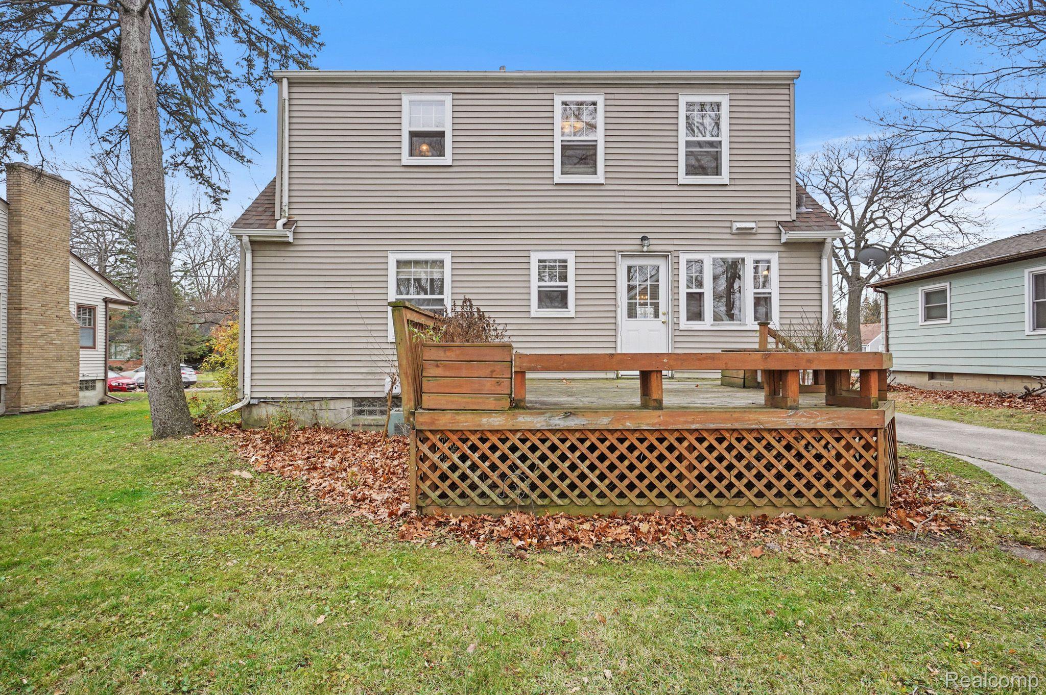 1418 West Rundle Avenue Lansing, MI 48910 - Photo 25 of 26 Gallery Image 25