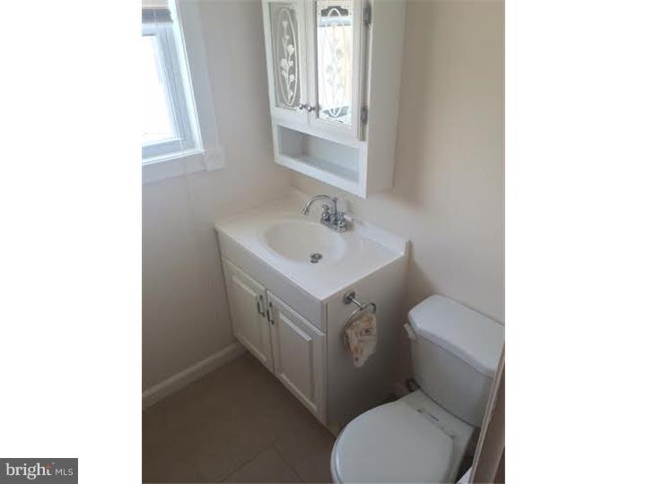 3506 Primrose Road Philadelphia, PA 19114 - Photo 15 of 20 Bathroom