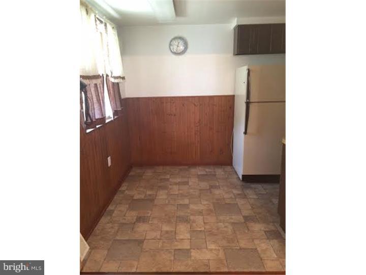 3506 Primrose Road Philadelphia, PA 19114 - Photo 10 of 20 Kitchen