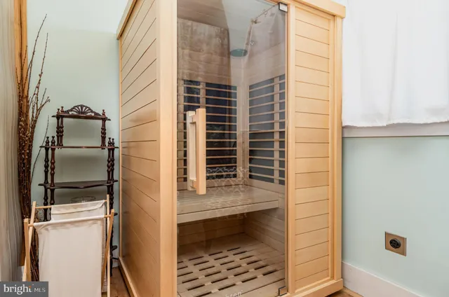 a picture of floor plan